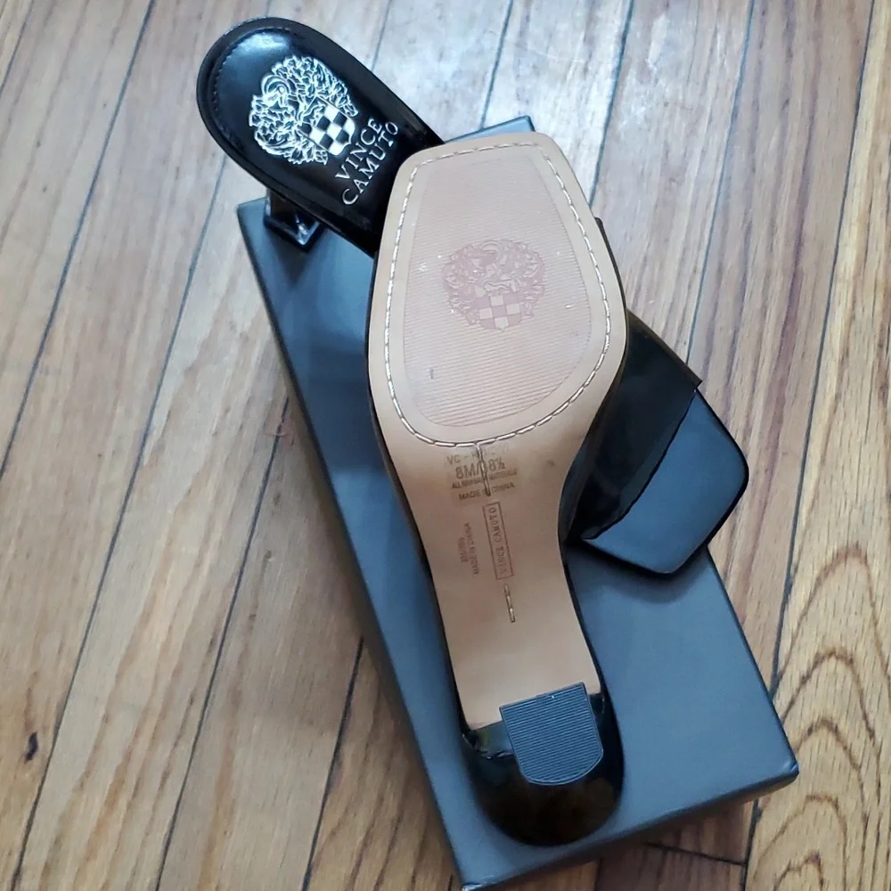 Heels - Picture 2 of 2